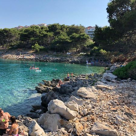 Apartments Ivanka Mali Lošinj Esterno foto