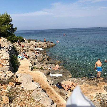 Apartments Ivanka Mali Lošinj Esterno foto