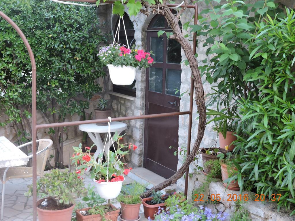 Apartments Ivanka Mali Lošinj Esterno foto