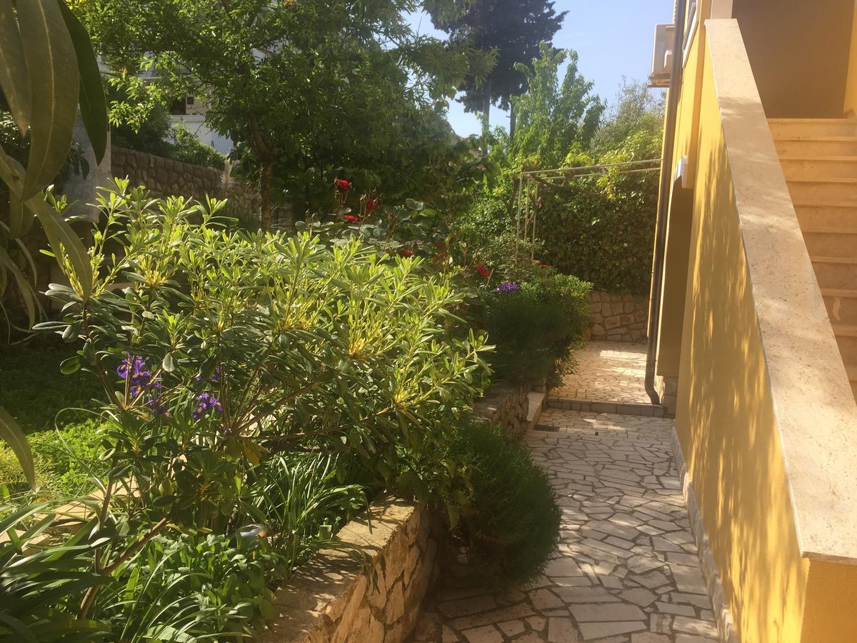 Apartments Ivanka Mali Lošinj Esterno foto