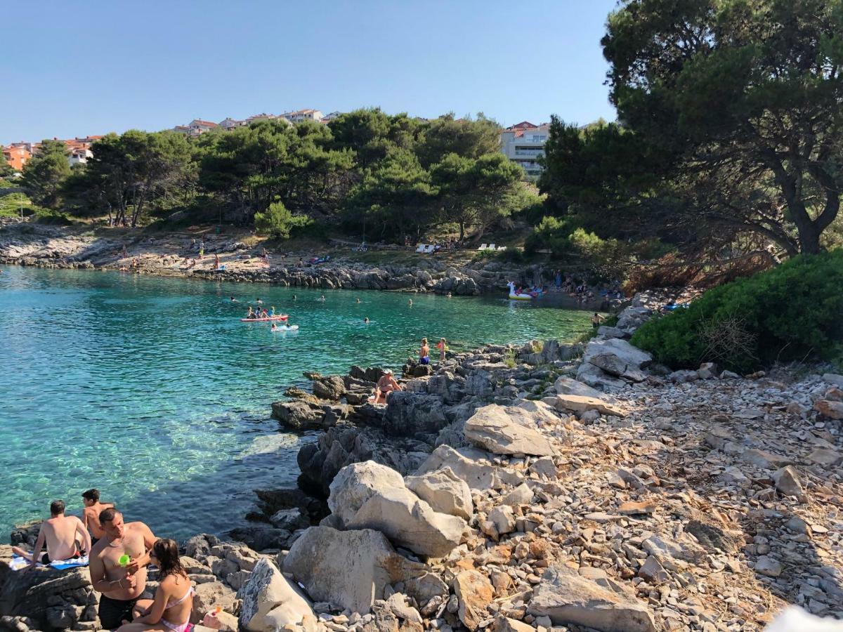 Apartments Ivanka Mali Lošinj Esterno foto